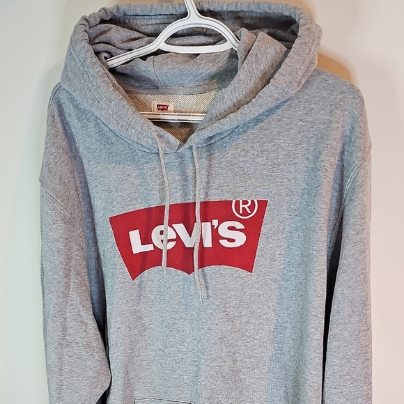 Levi's XXL Gray Hoodie with Red Logo - Picture 2 of 6